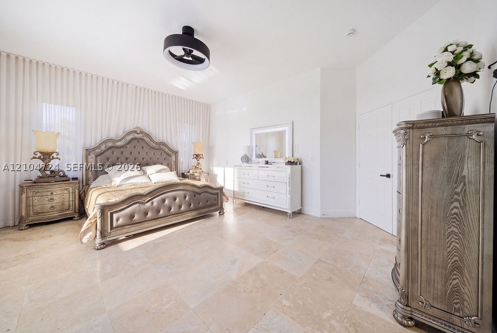 5750 SW 67th Ave, Miami FL 33143