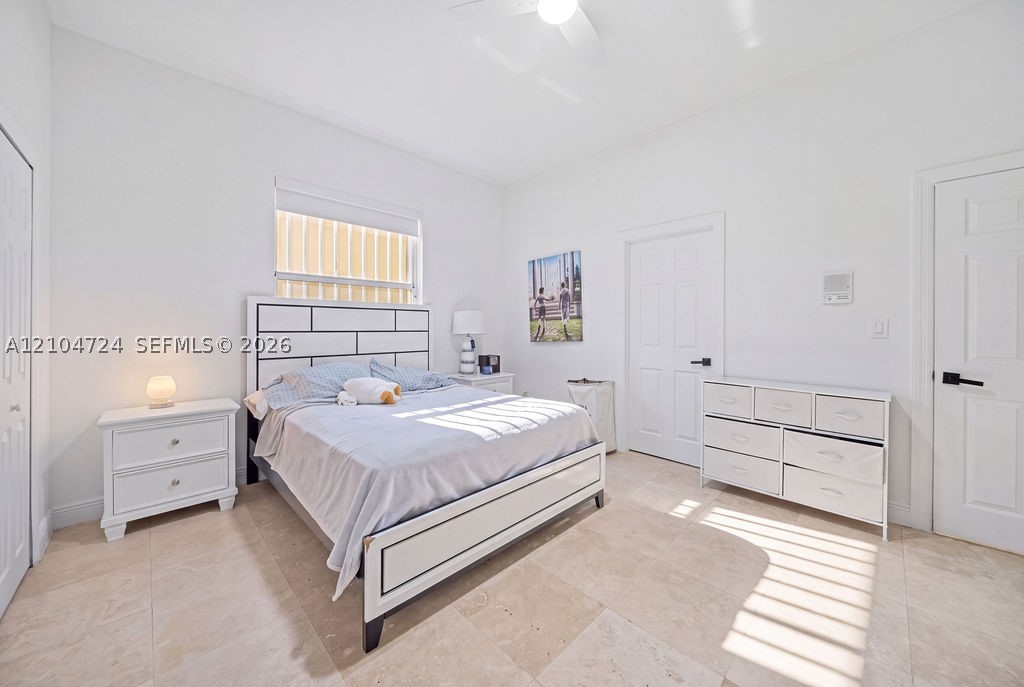 5750 SW 67th Ave, Miami FL 33143