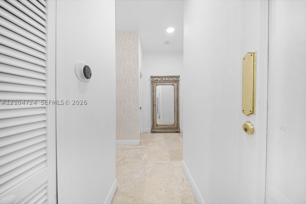 5750 SW 67th Ave, Miami FL 33143