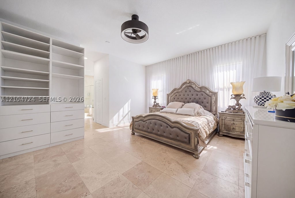 5750 SW 67th Ave, Miami FL 33143