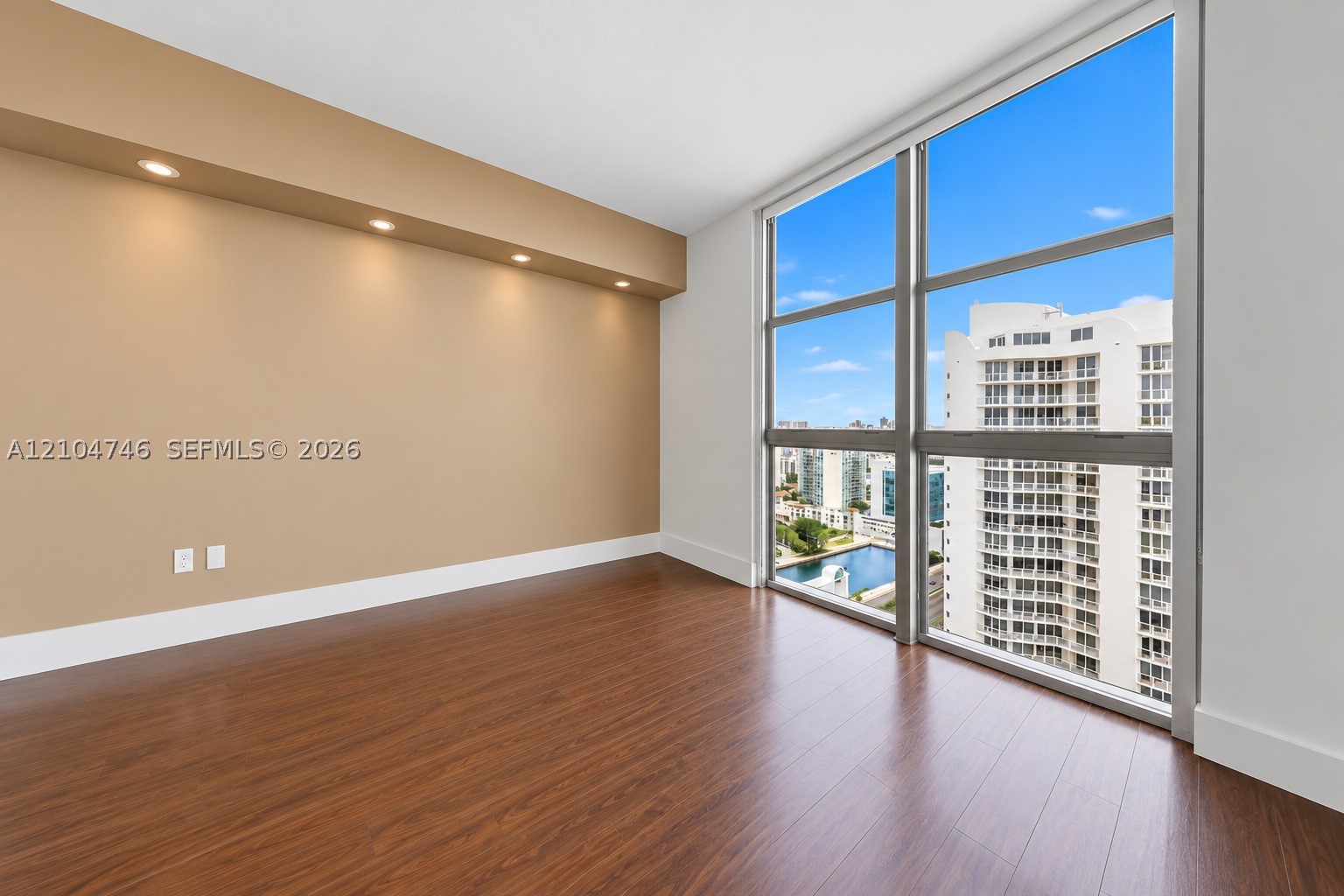 16275 Collins Ave #2502, Sunny Isles Beach FL 33160