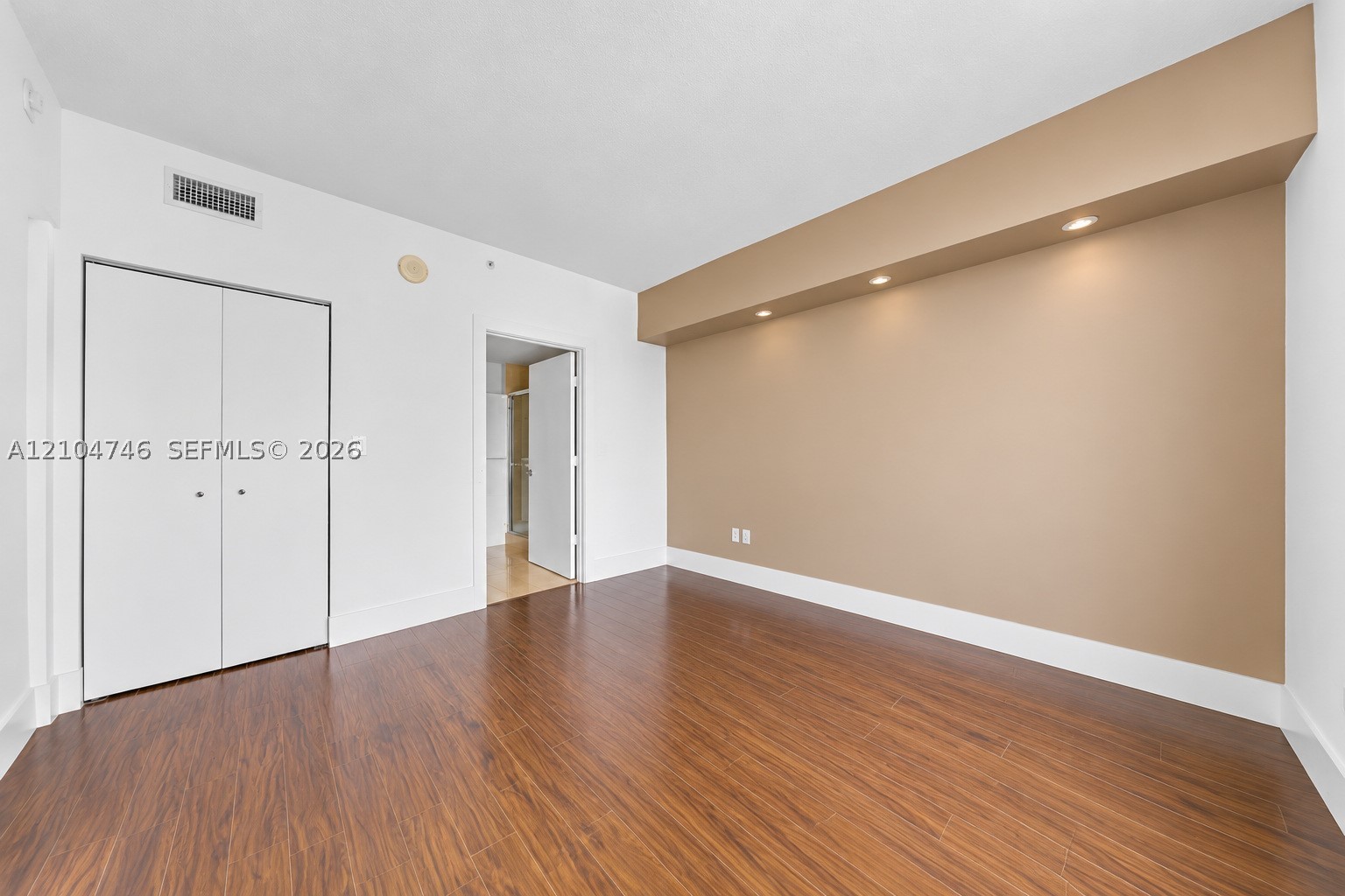 16275 Collins Ave #2502, Sunny Isles Beach FL 33160