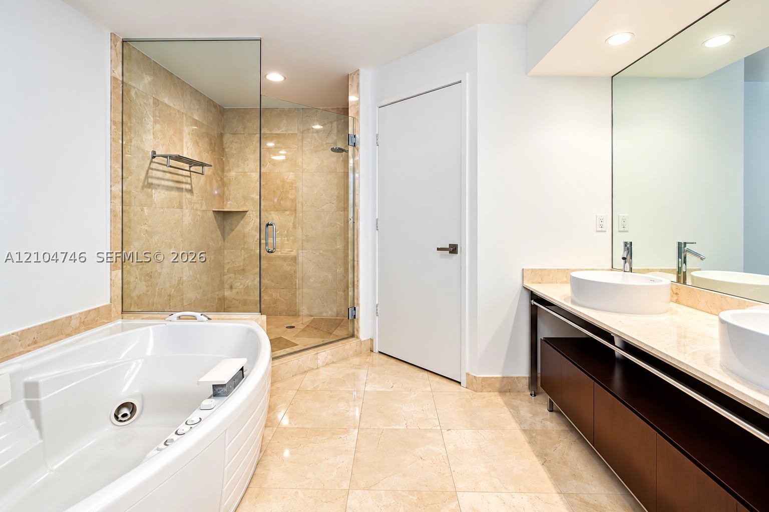 16275 Collins Ave #2502, Sunny Isles Beach FL 33160