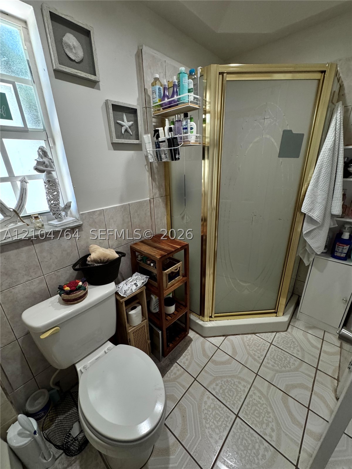 6472 SW 10th Ct, North Lauderdale FL 33068