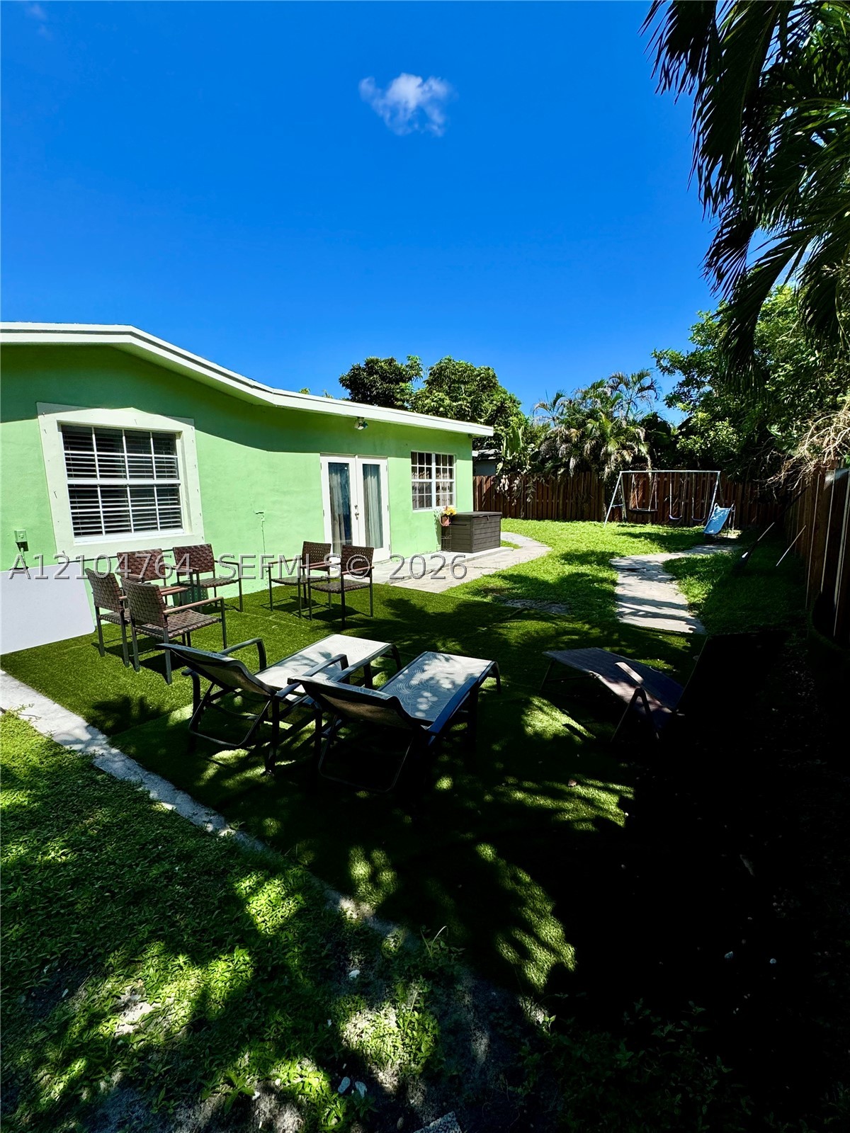 6472 SW 10th Ct, North Lauderdale FL 33068