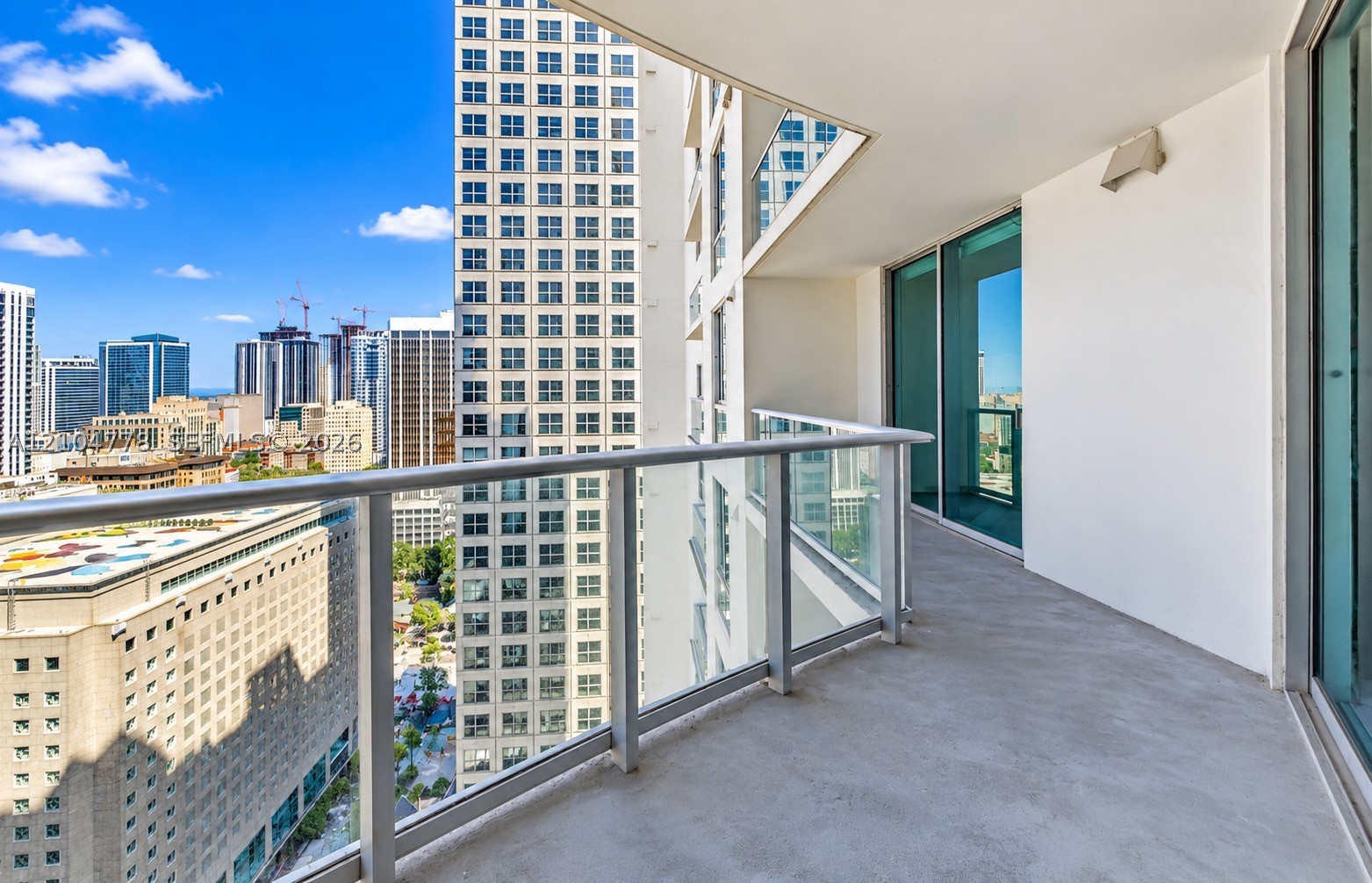 300 S Biscayne Blvd #T-2407, Miami FL 33131