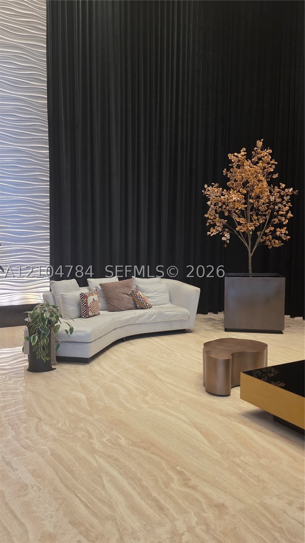 950 Brickell Bay Dr #1210, Miami FL 33131