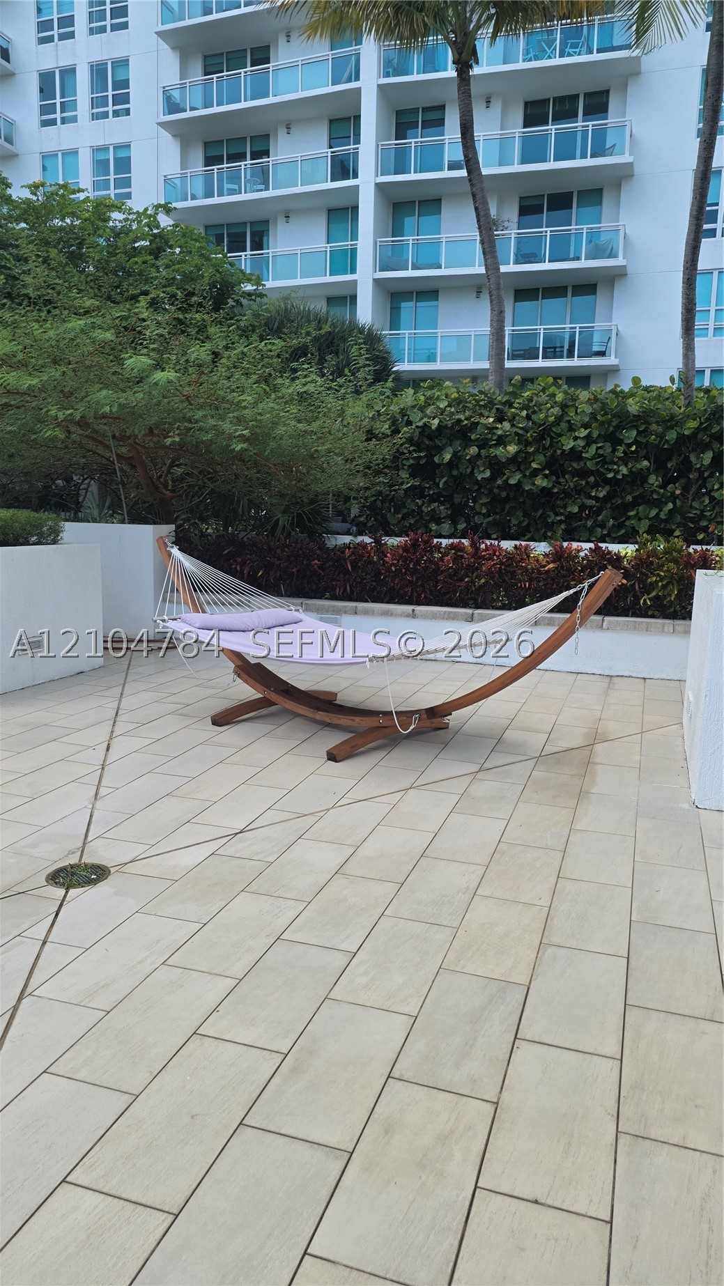 950 Brickell Bay Dr #1210, Miami FL 33131