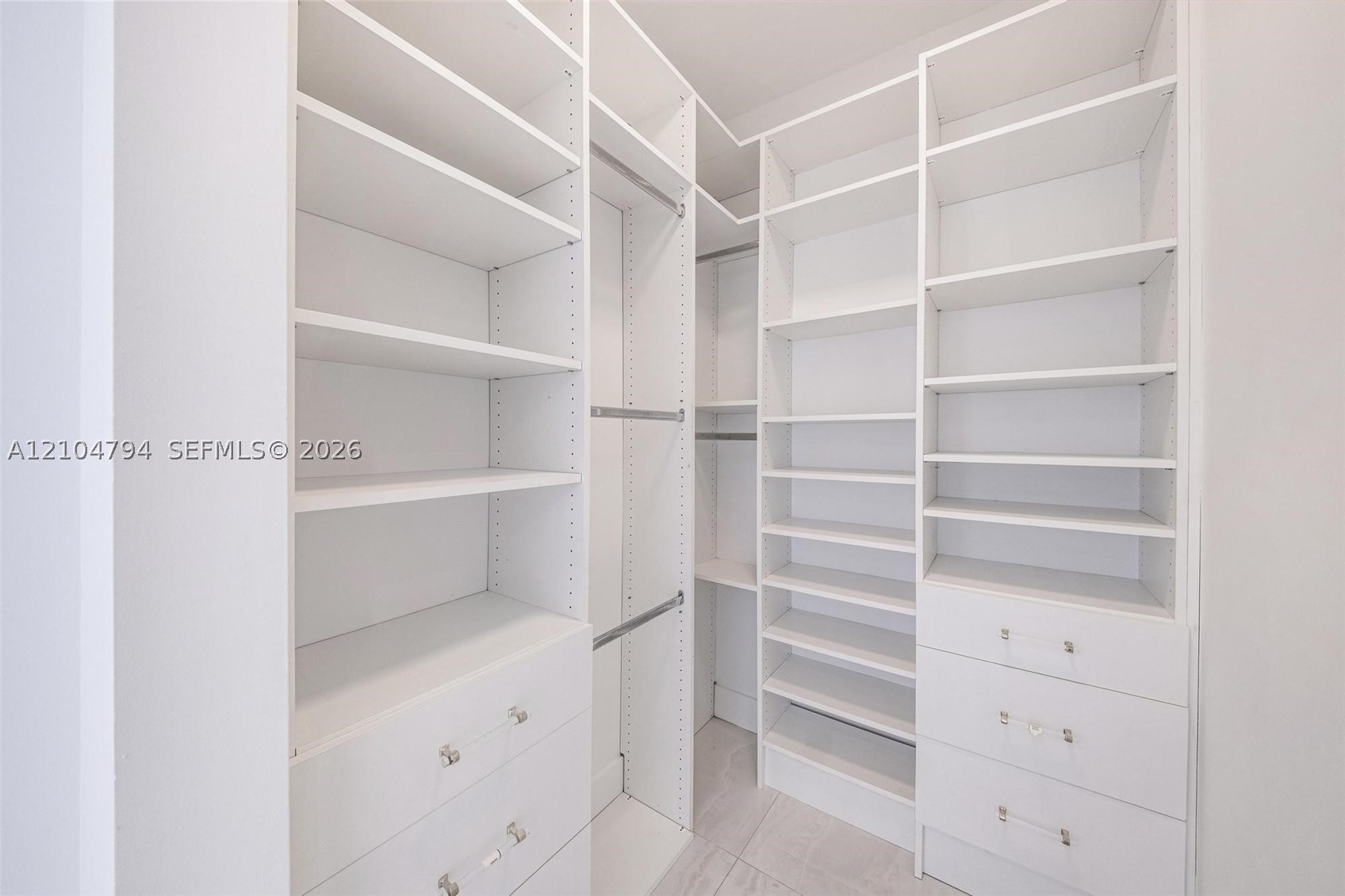 7918 Harbour Island Dr #207, North Bay Village FL 33141