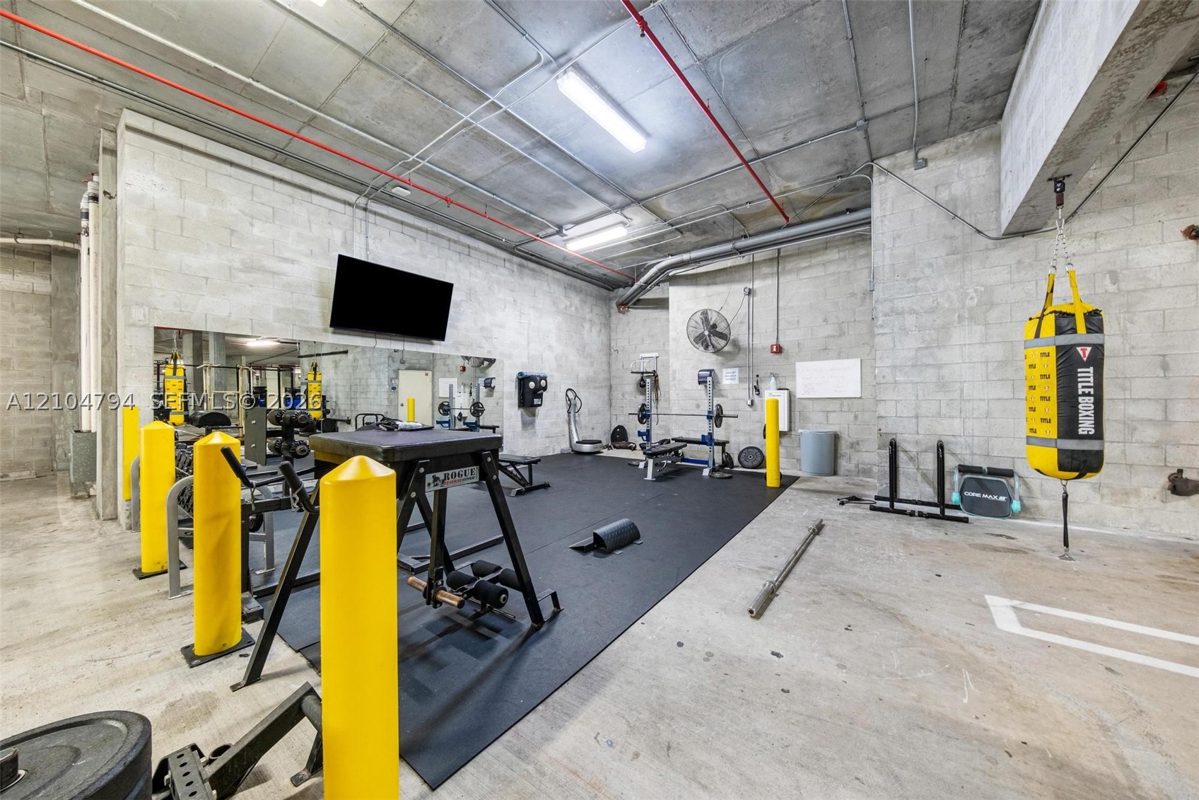 7918 Harbour Island Dr #207, North Bay Village FL 33141