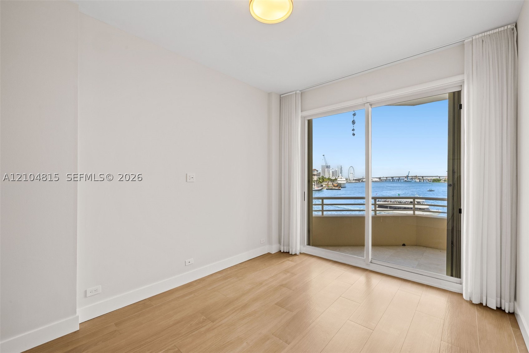 888 Brickell Key Dr #410, Miami FL 33131