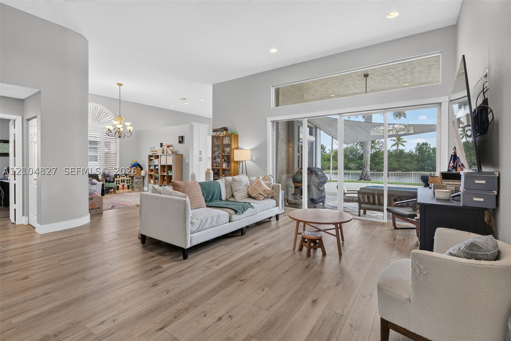 17558 SW 13th St, Pembroke Pines FL 33029