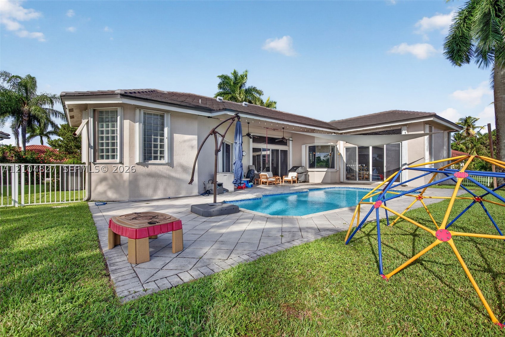 17558 SW 13th St, Pembroke Pines FL 33029