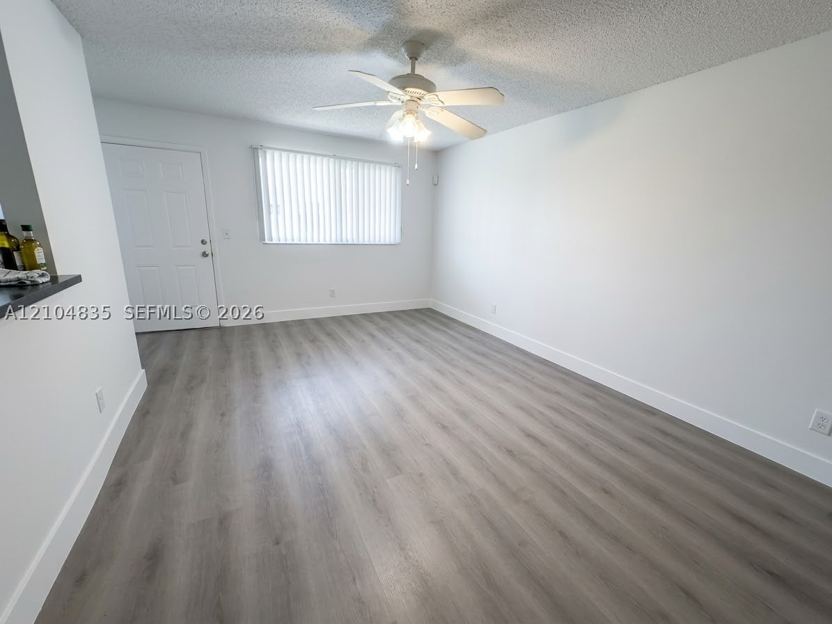 3433 NW 44th St #108, Oakland Park FL 33309