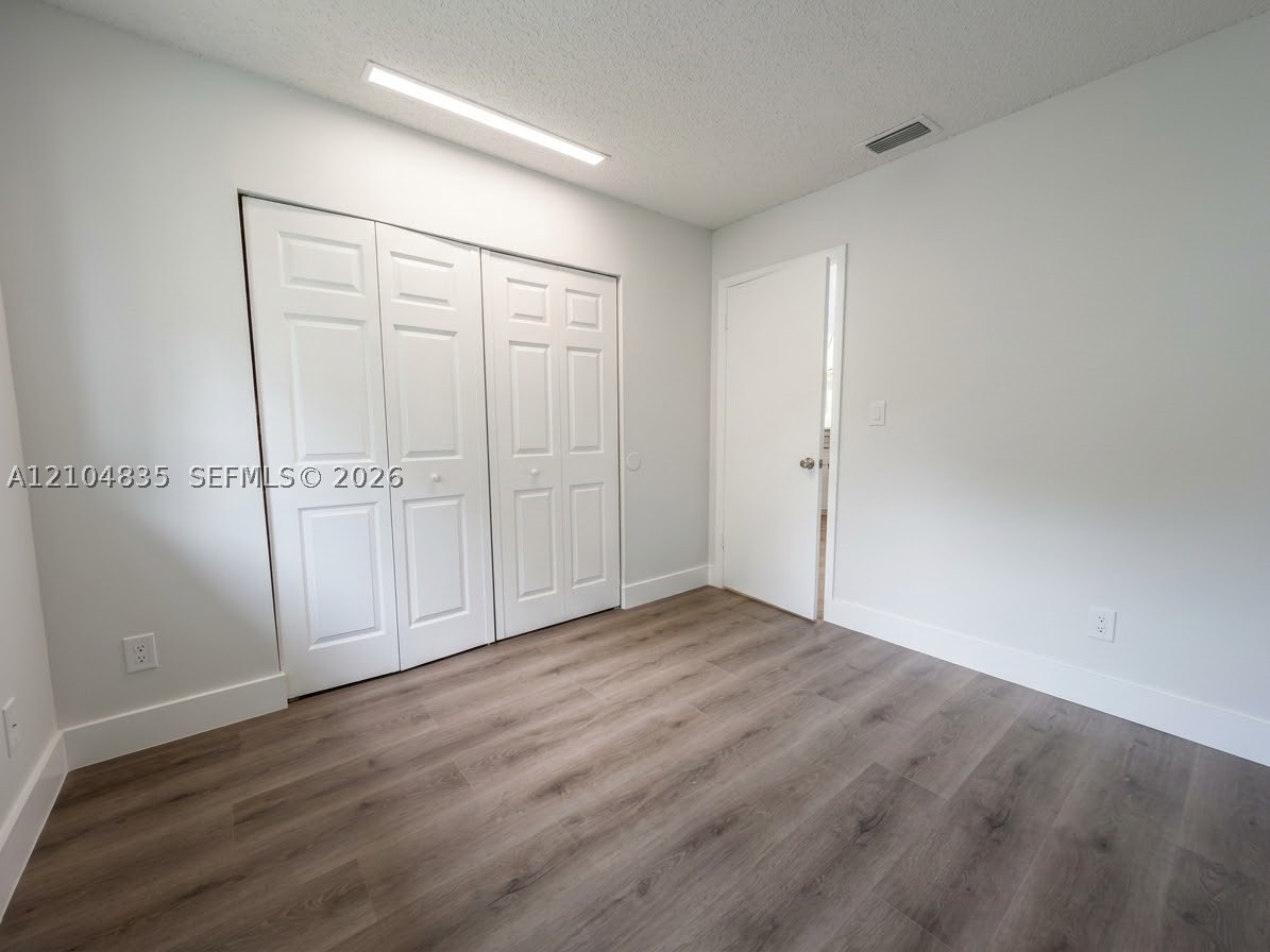 3433 NW 44th St #108, Oakland Park FL 33309
