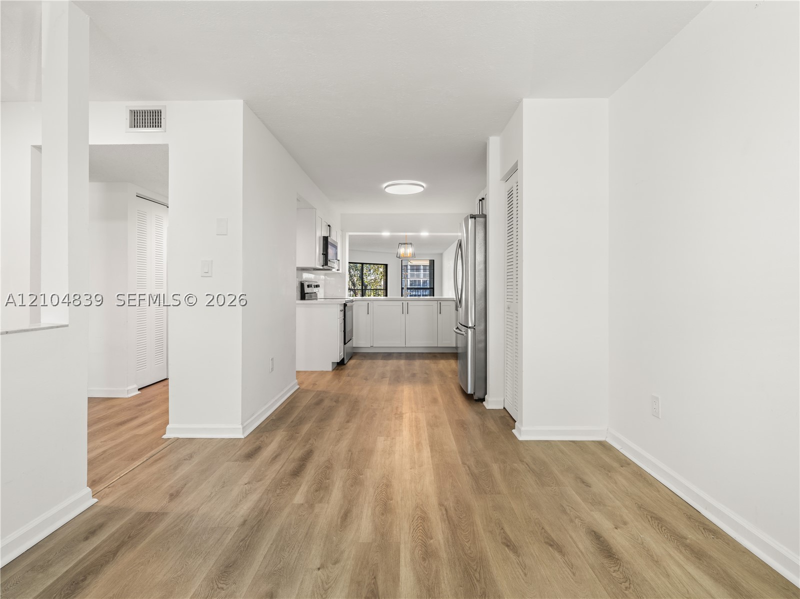 7547 Fairfax Dr #210, Tamarac FL 33321
