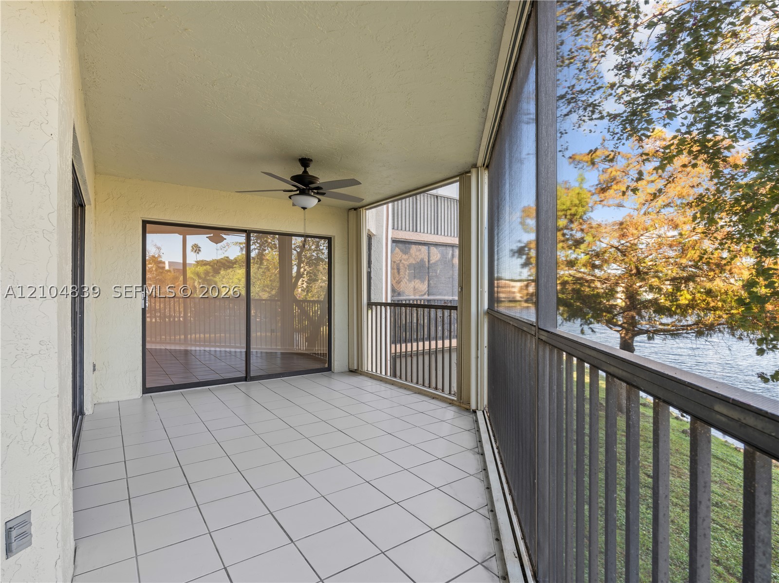 7547 Fairfax Dr #210, Tamarac FL 33321