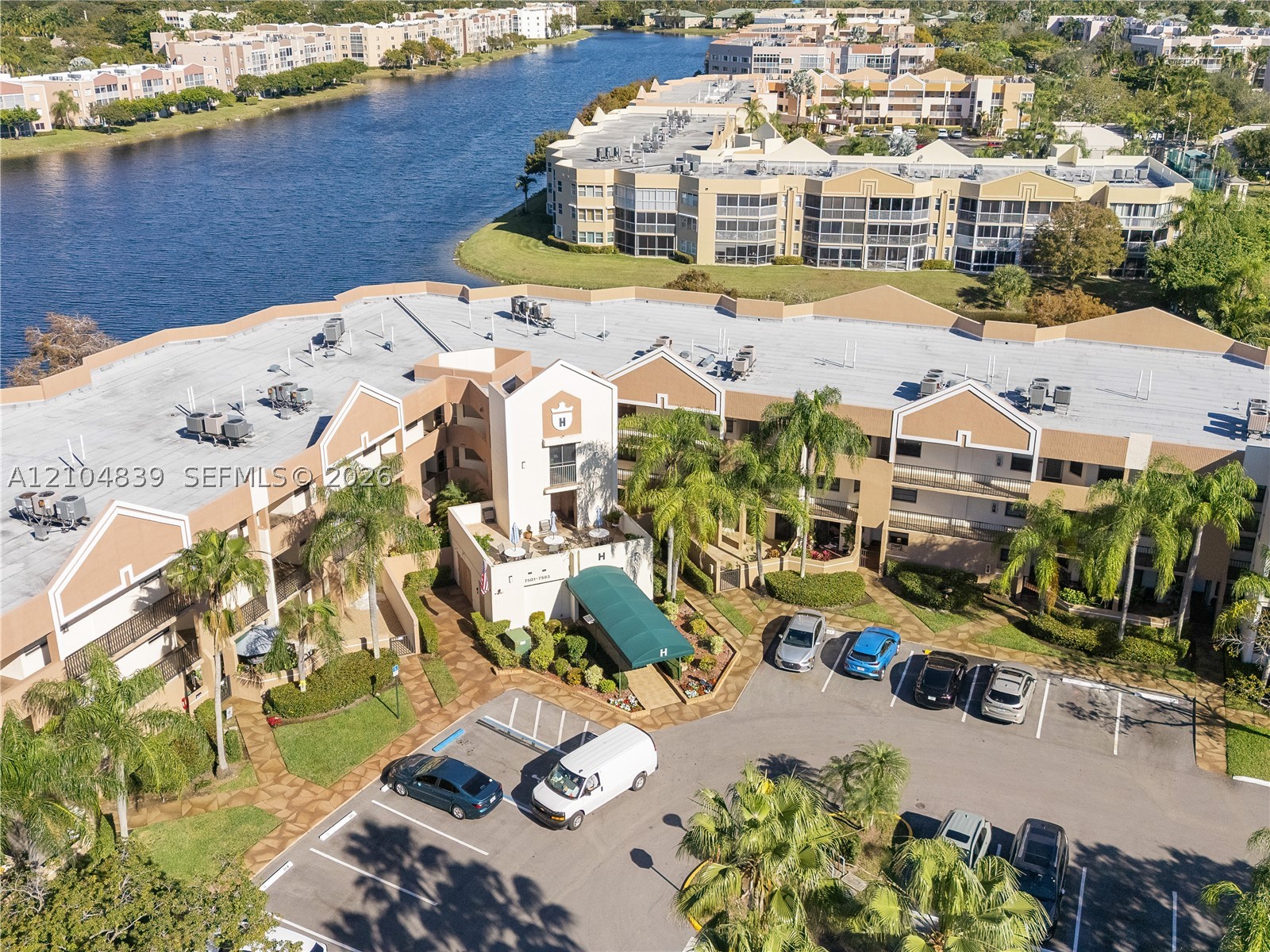 7547 Fairfax Dr #210, Tamarac FL 33321
