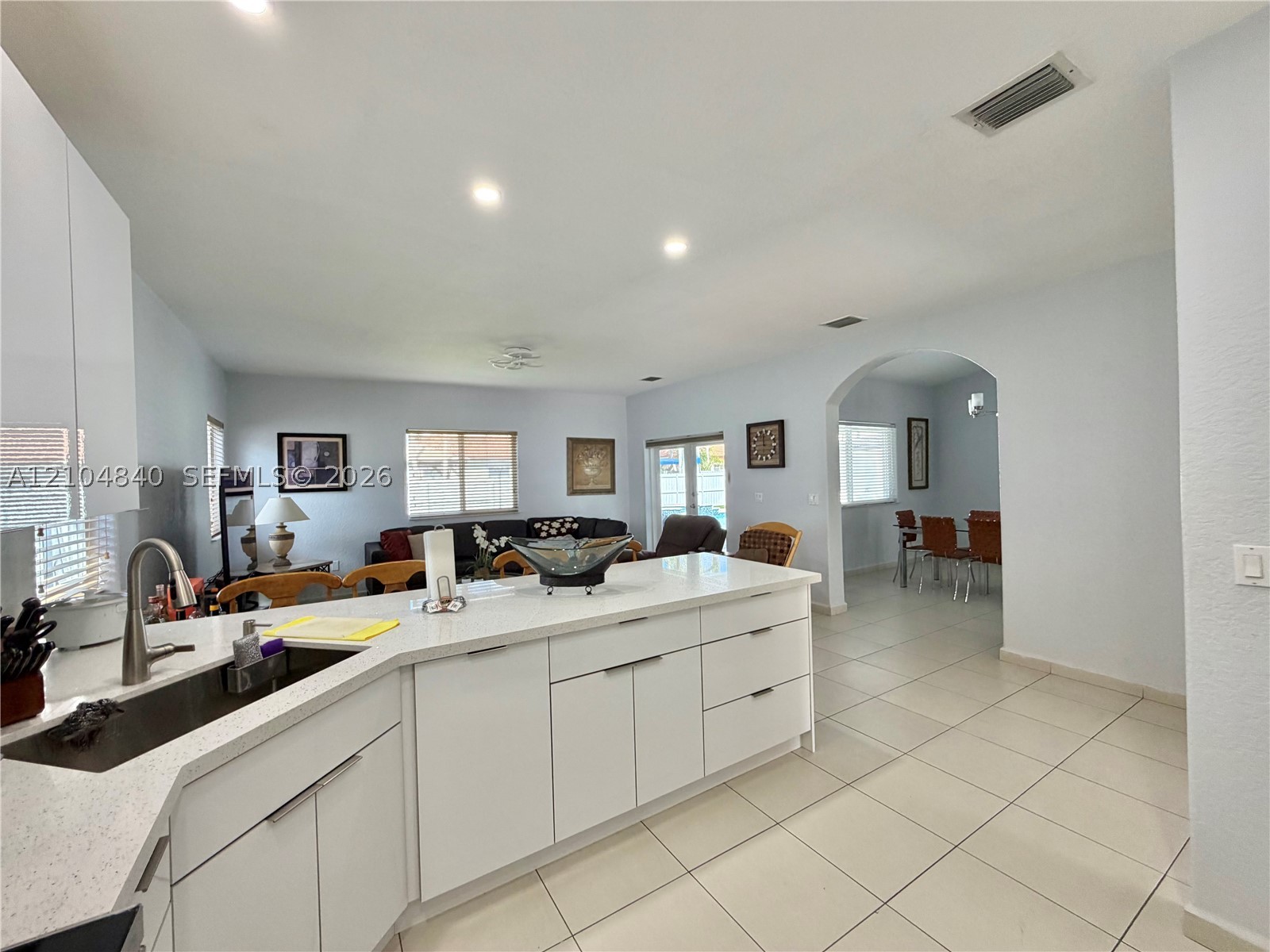 9011 NW 162nd Ter #9011, Miami Lakes FL 33018