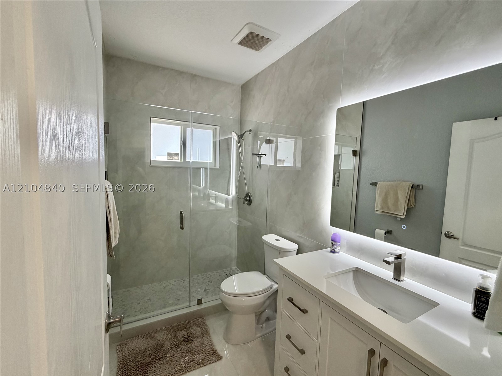 9011 NW 162nd Ter #9011, Miami Lakes FL 33018