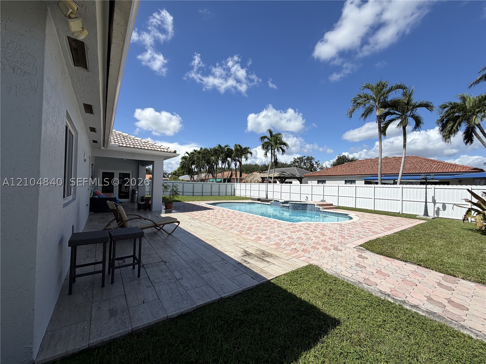 9011 NW 162nd Ter #9011, Miami Lakes FL 33018