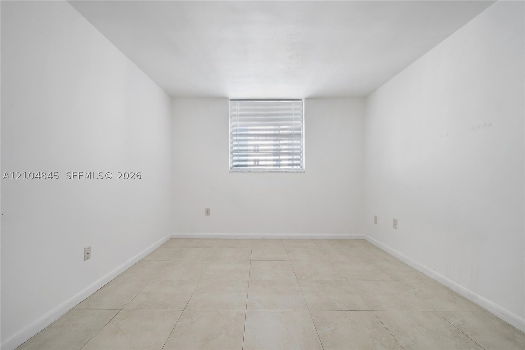 5055 NW 7th St #908, Miami FL 33126