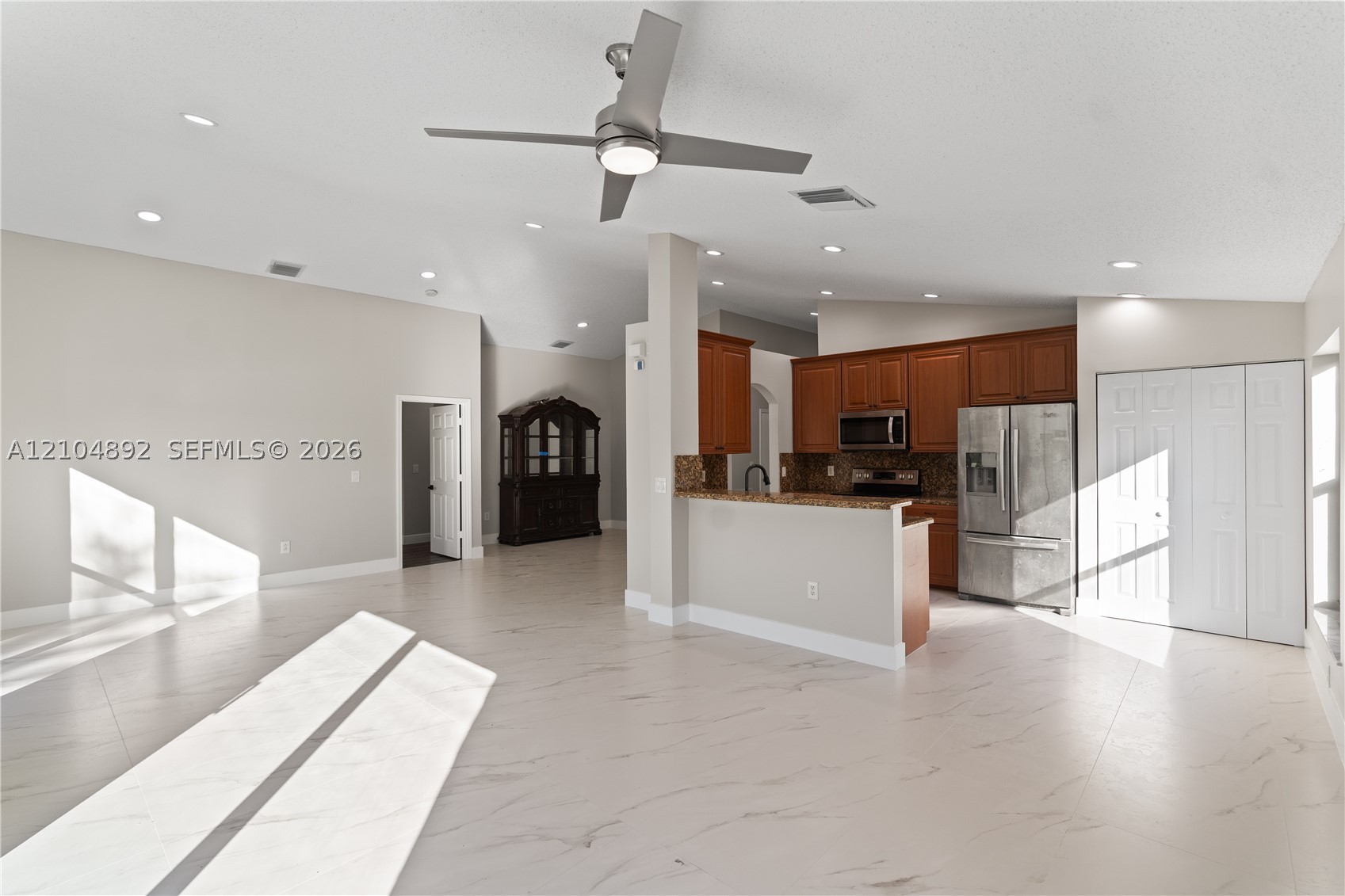 14340 NW 11th St, Pembroke Pines FL 33028