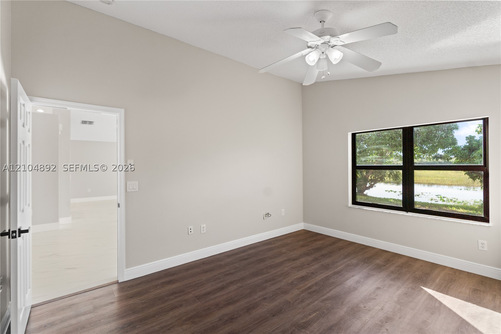 14340 NW 11th St, Pembroke Pines FL 33028