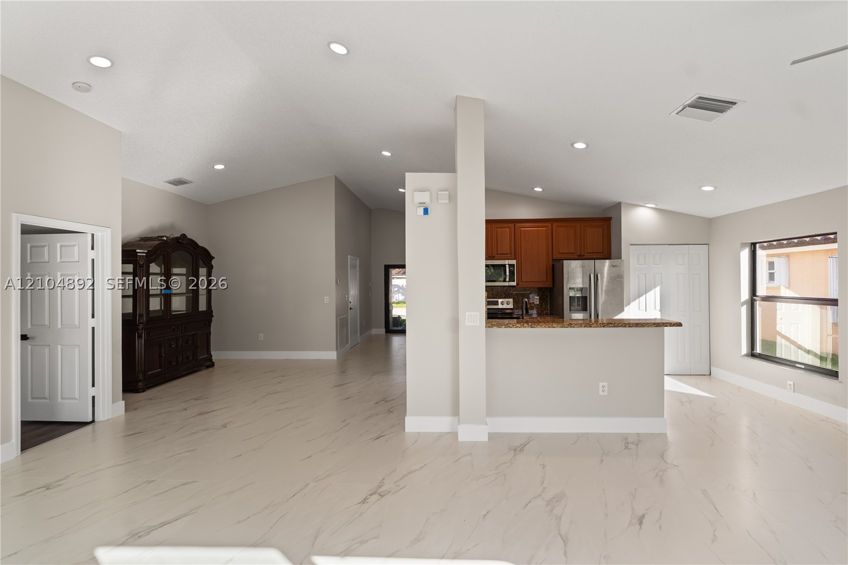 14340 NW 11th St, Pembroke Pines FL 33028