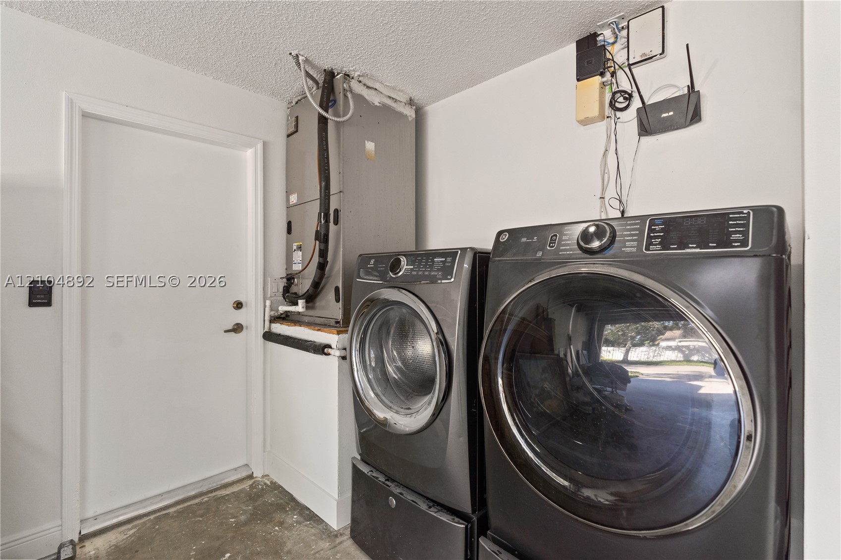 14340 NW 11th St, Pembroke Pines FL 33028