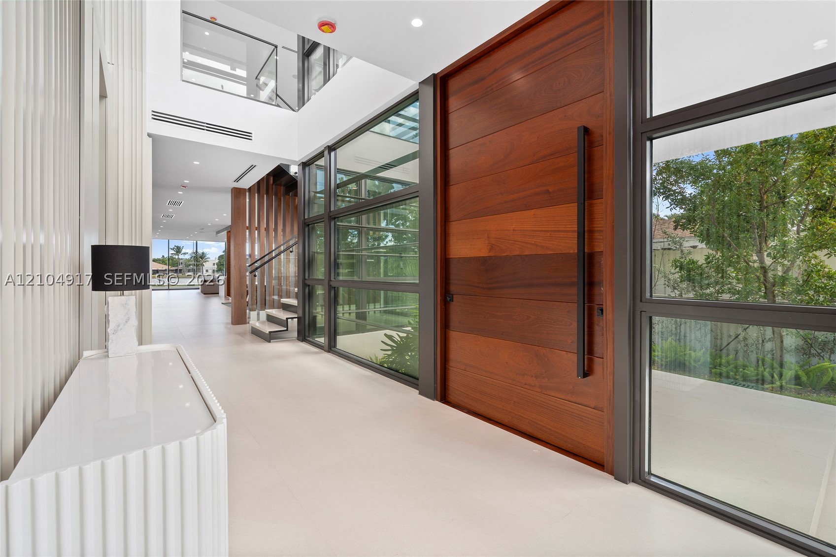 271 N Shore Dr, Miami Beach FL 33141