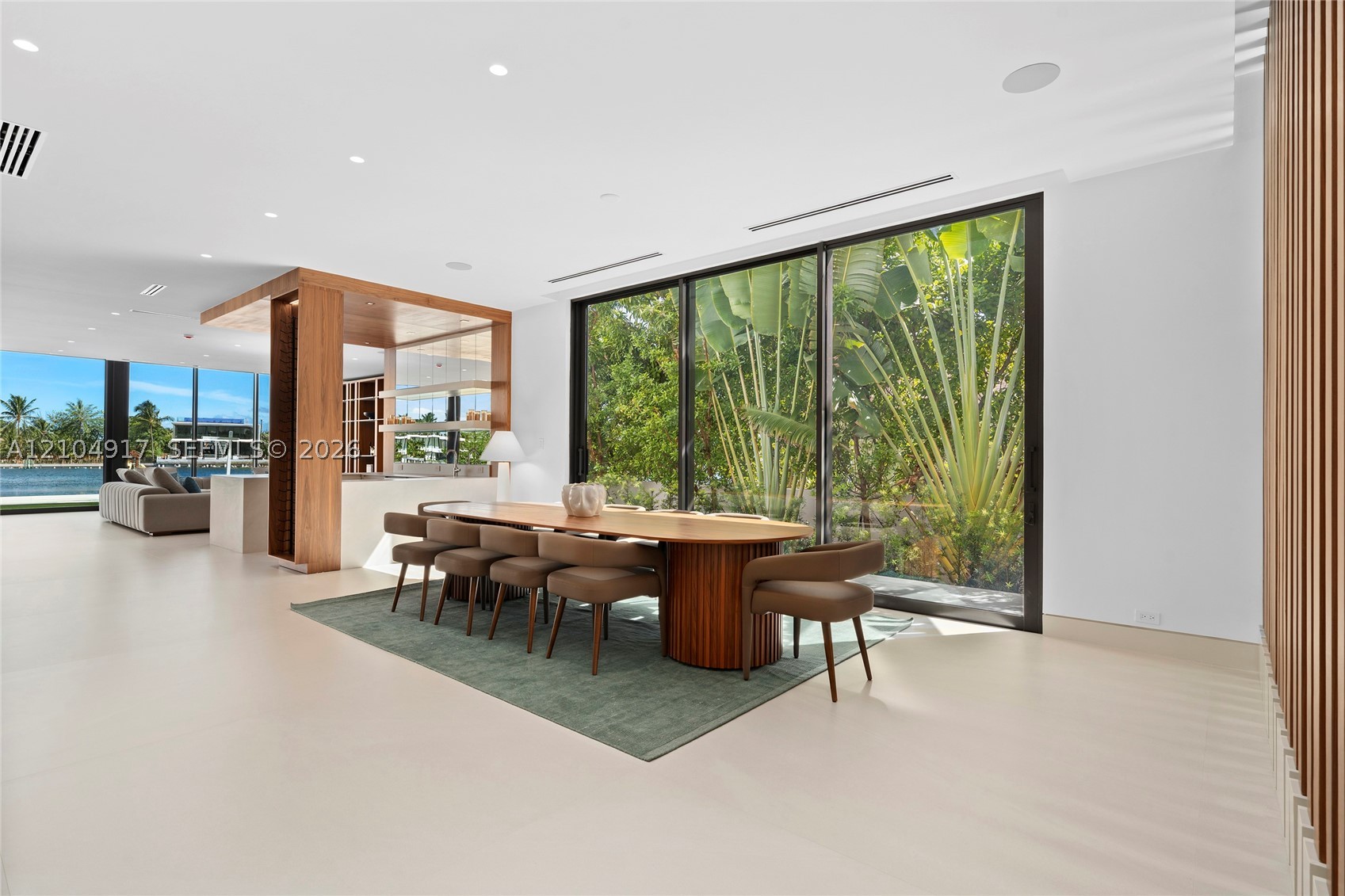 271 N Shore Dr, Miami Beach FL 33141