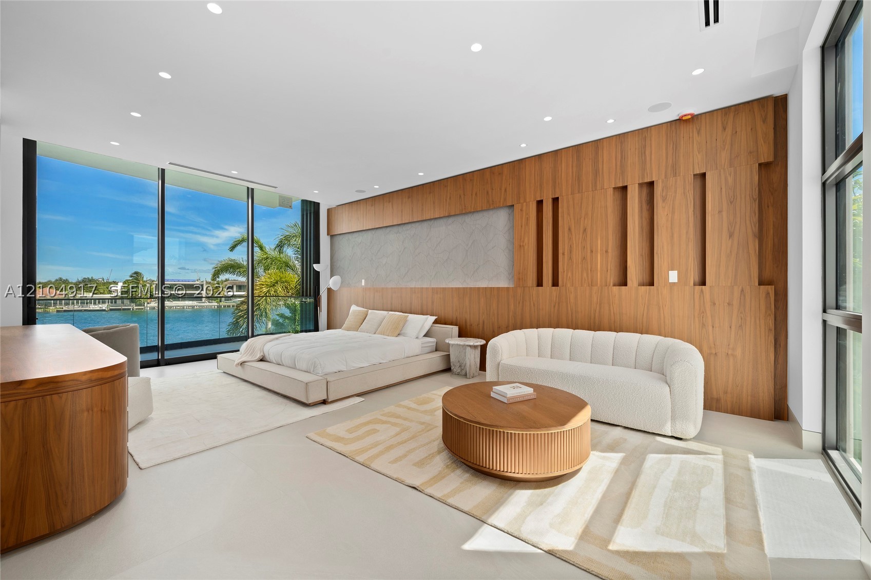 271 N Shore Dr, Miami Beach FL 33141