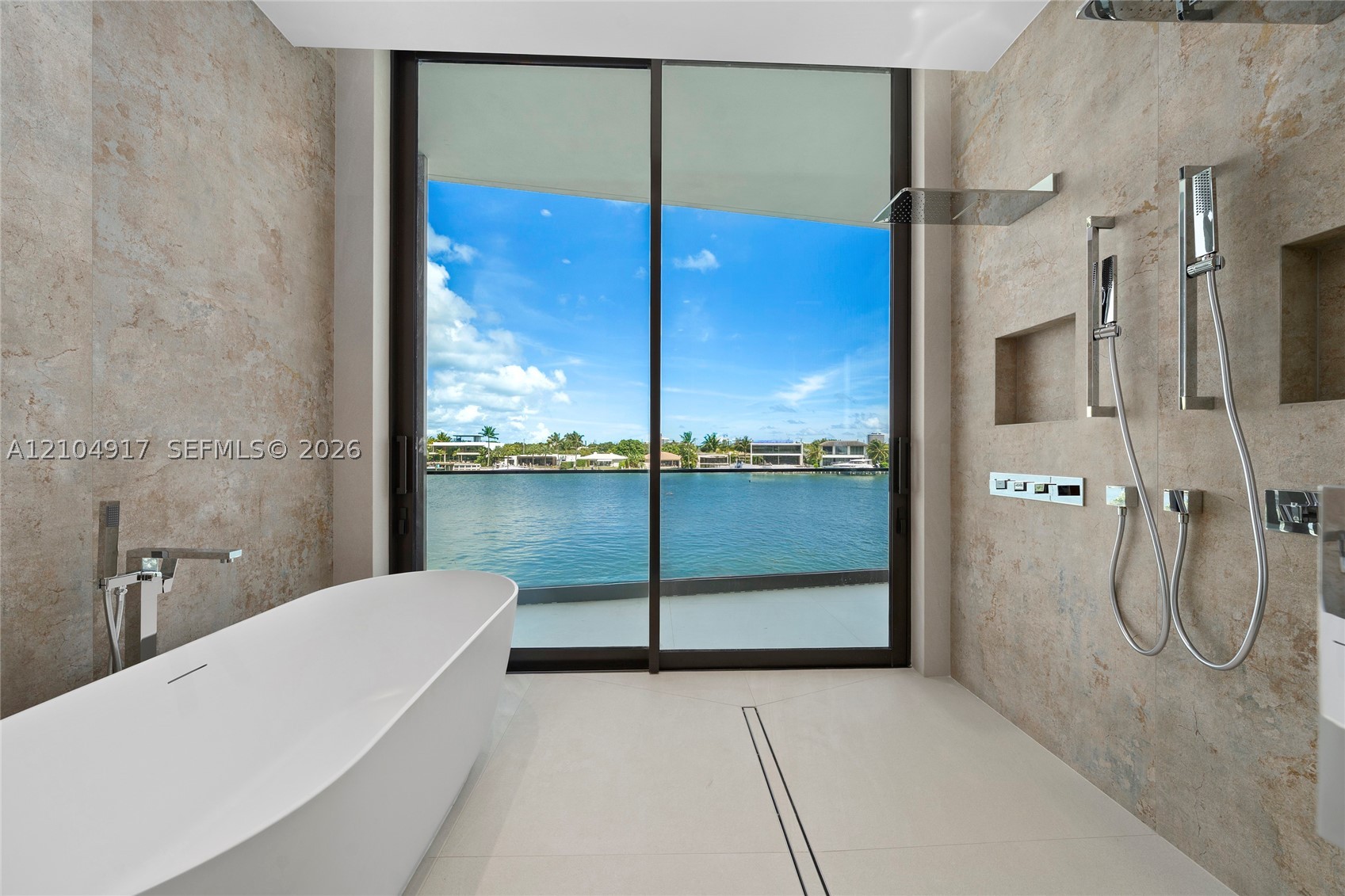 271 N Shore Dr, Miami Beach FL 33141