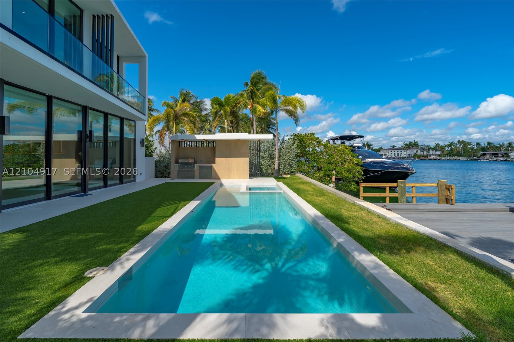 271 N Shore Dr, Miami Beach FL 33141