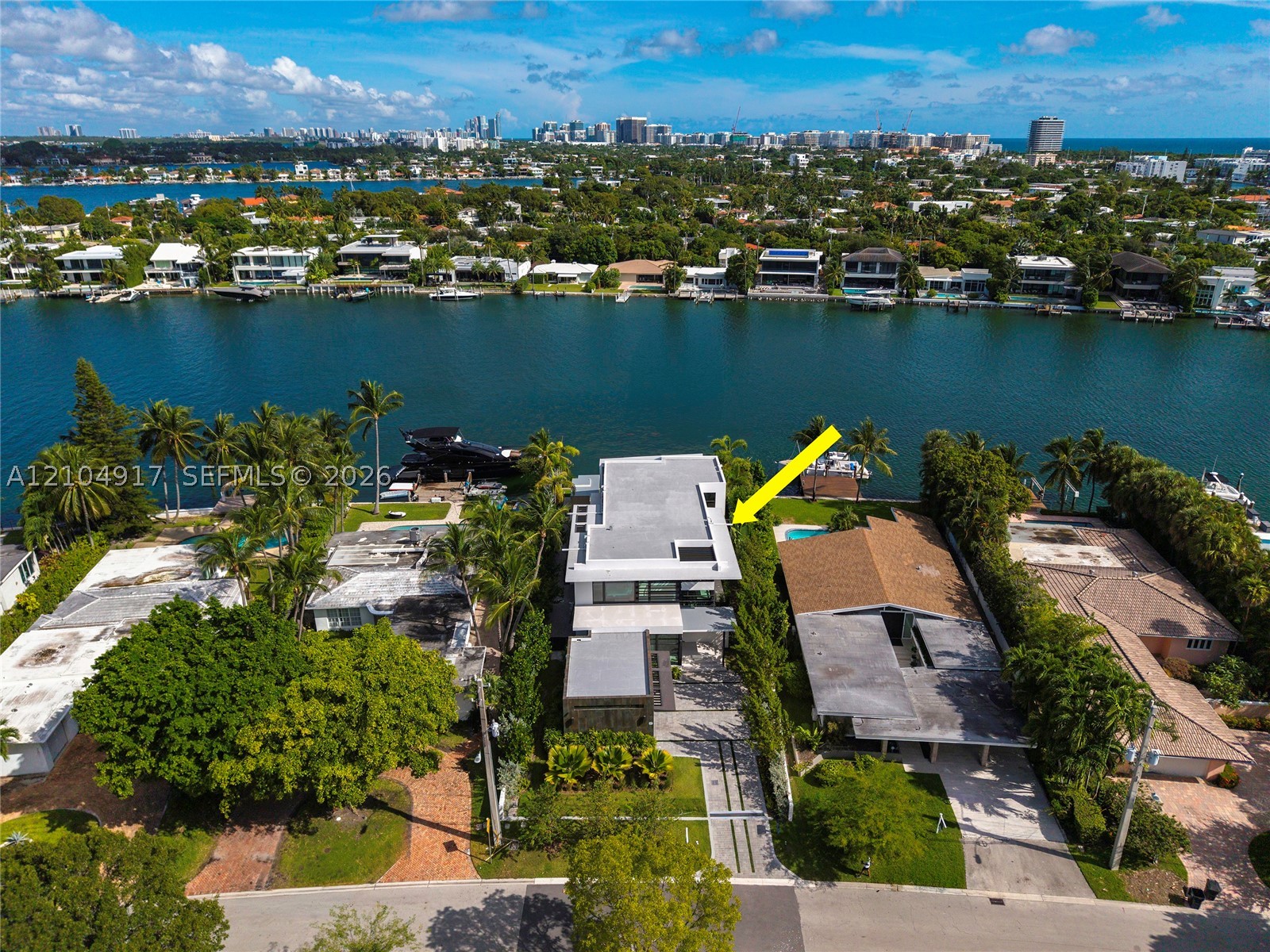 271 N Shore Dr, Miami Beach FL 33141