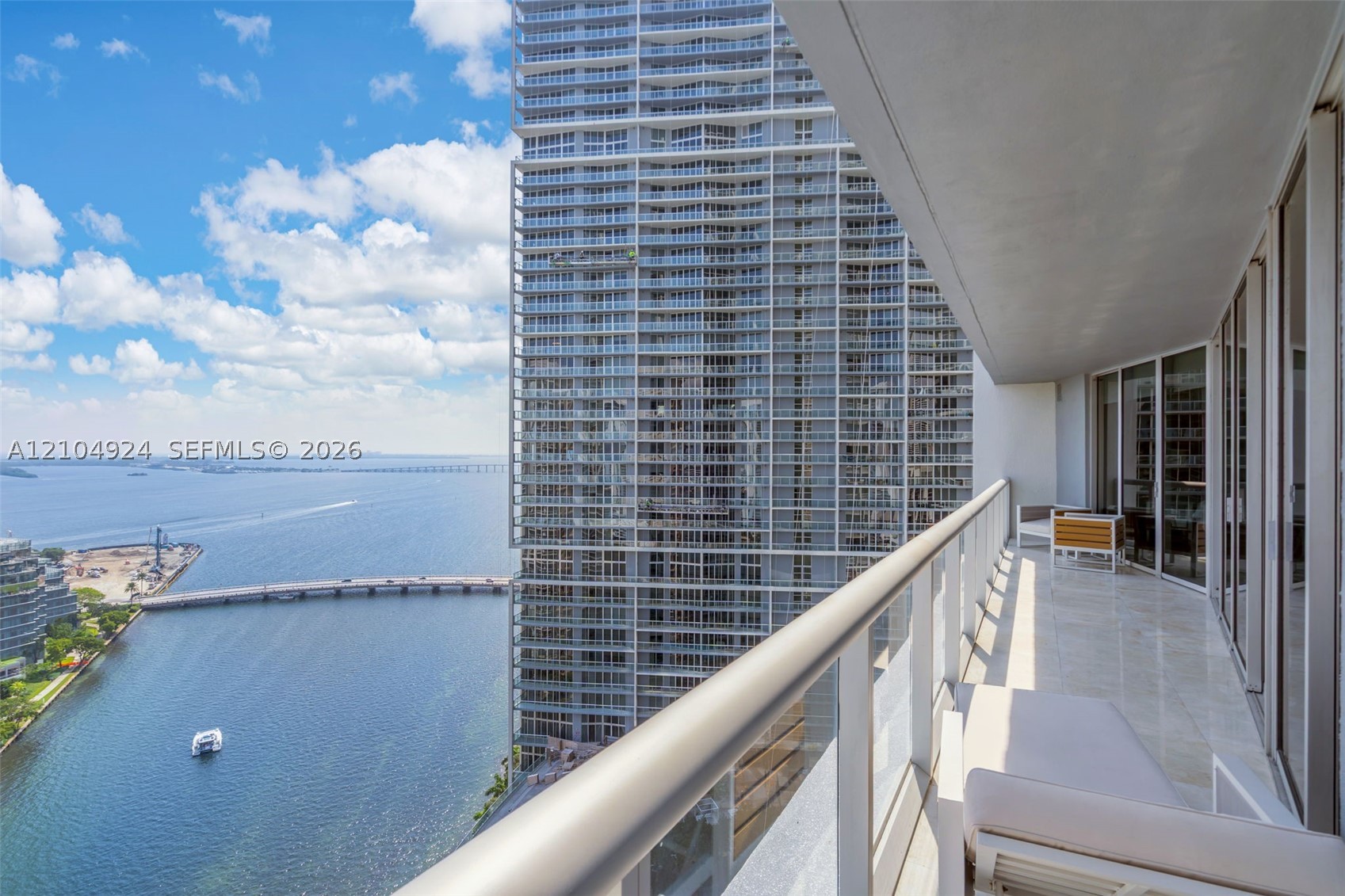 465 Brickell Ave #2703, Miami FL 33131