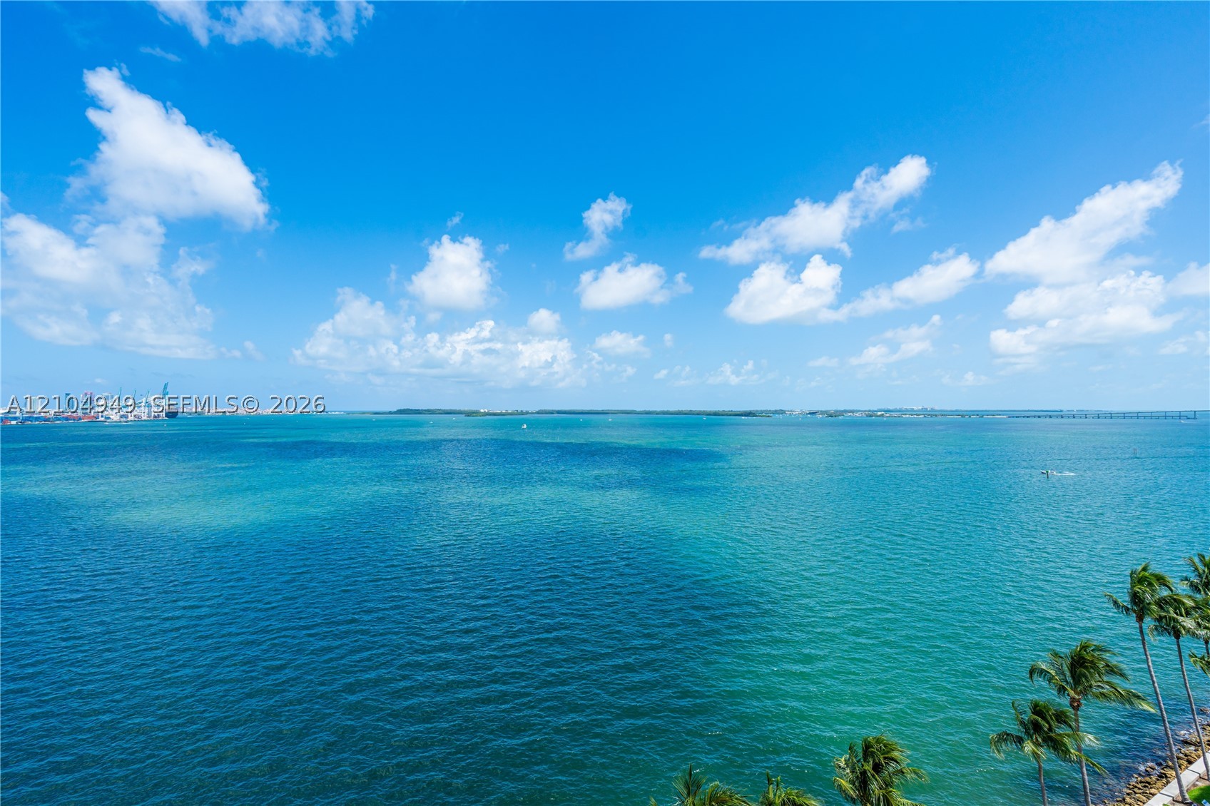 808 Brickell Key Dr #1006, Miami FL 33131