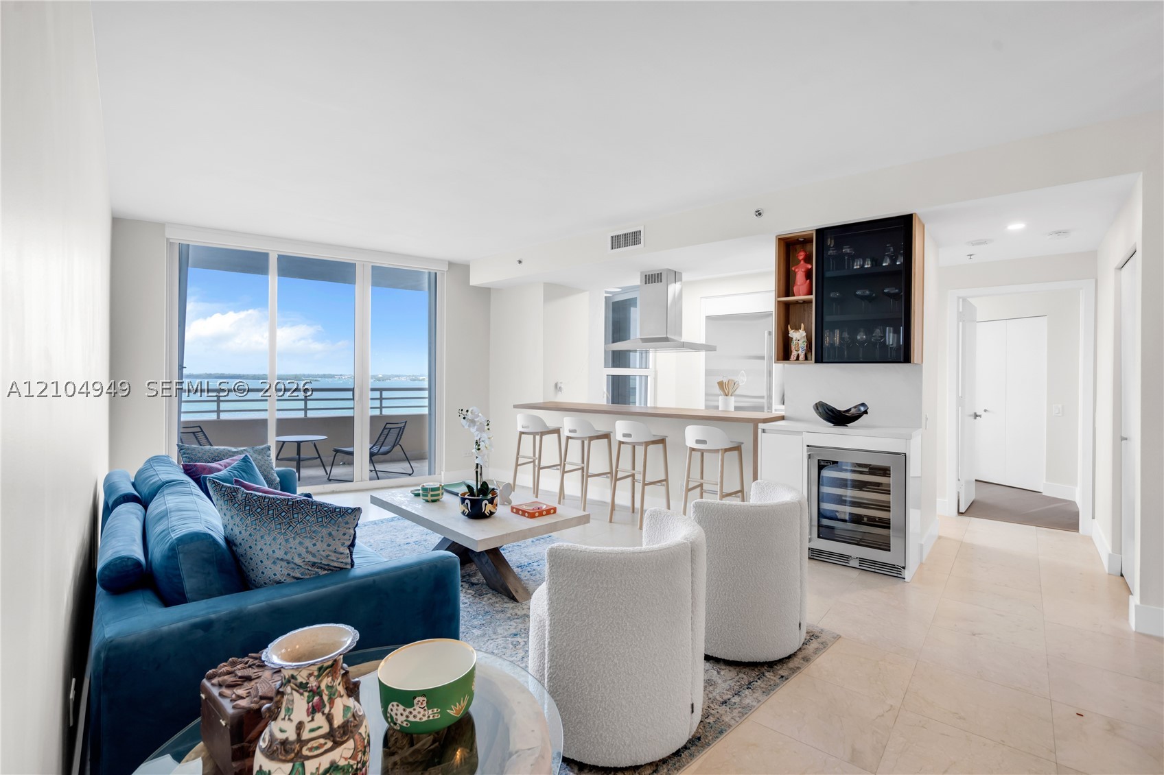 808 Brickell Key Dr #1006, Miami FL 33131