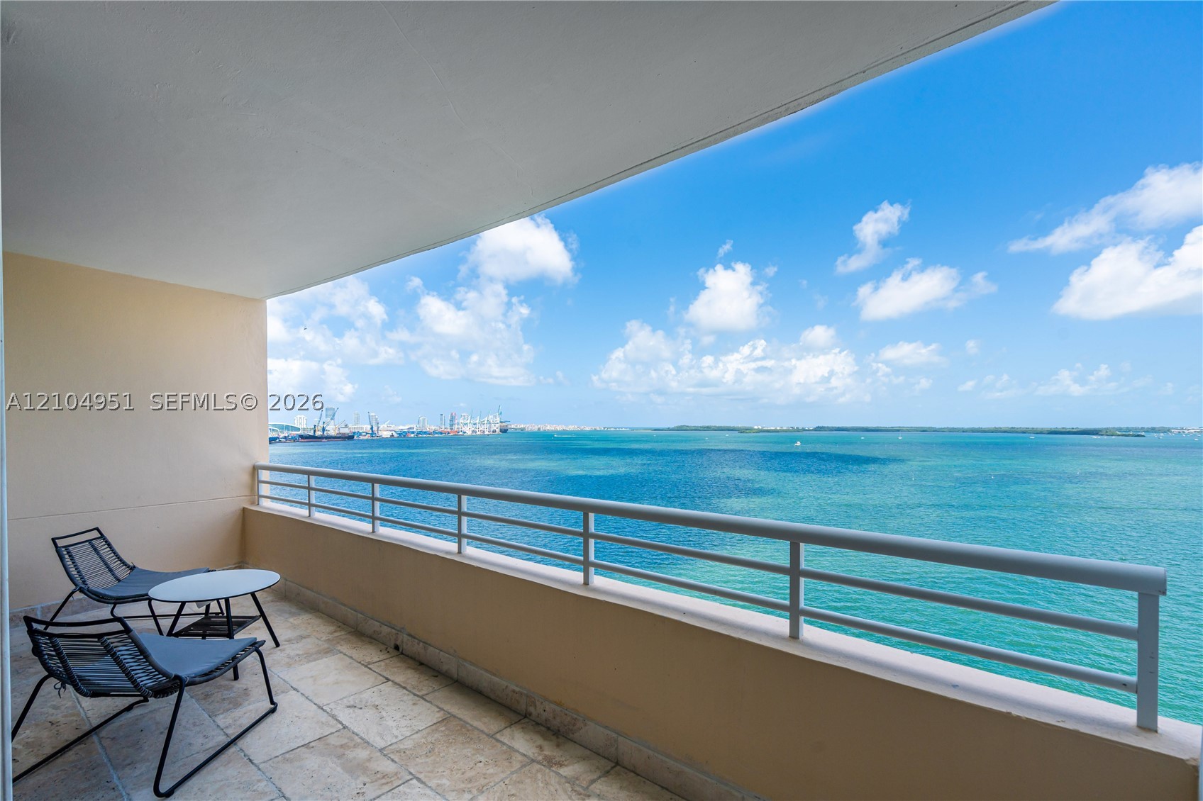 808 Brickell Key Dr #1006, Miami FL 33131