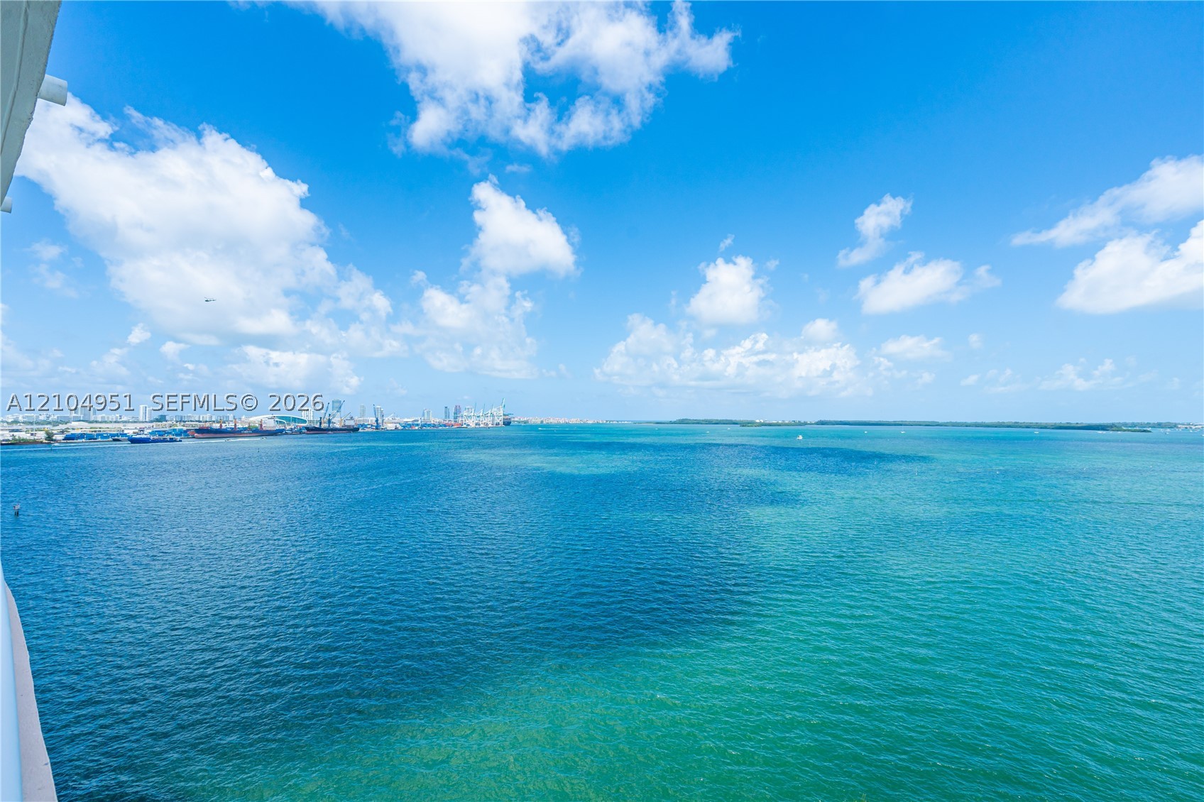 808 Brickell Key Dr #1006, Miami FL 33131