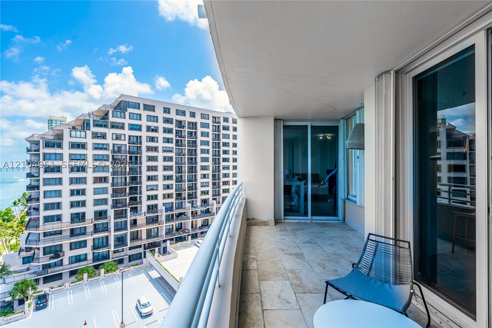 808 Brickell Key Dr #1006, Miami FL 33131
