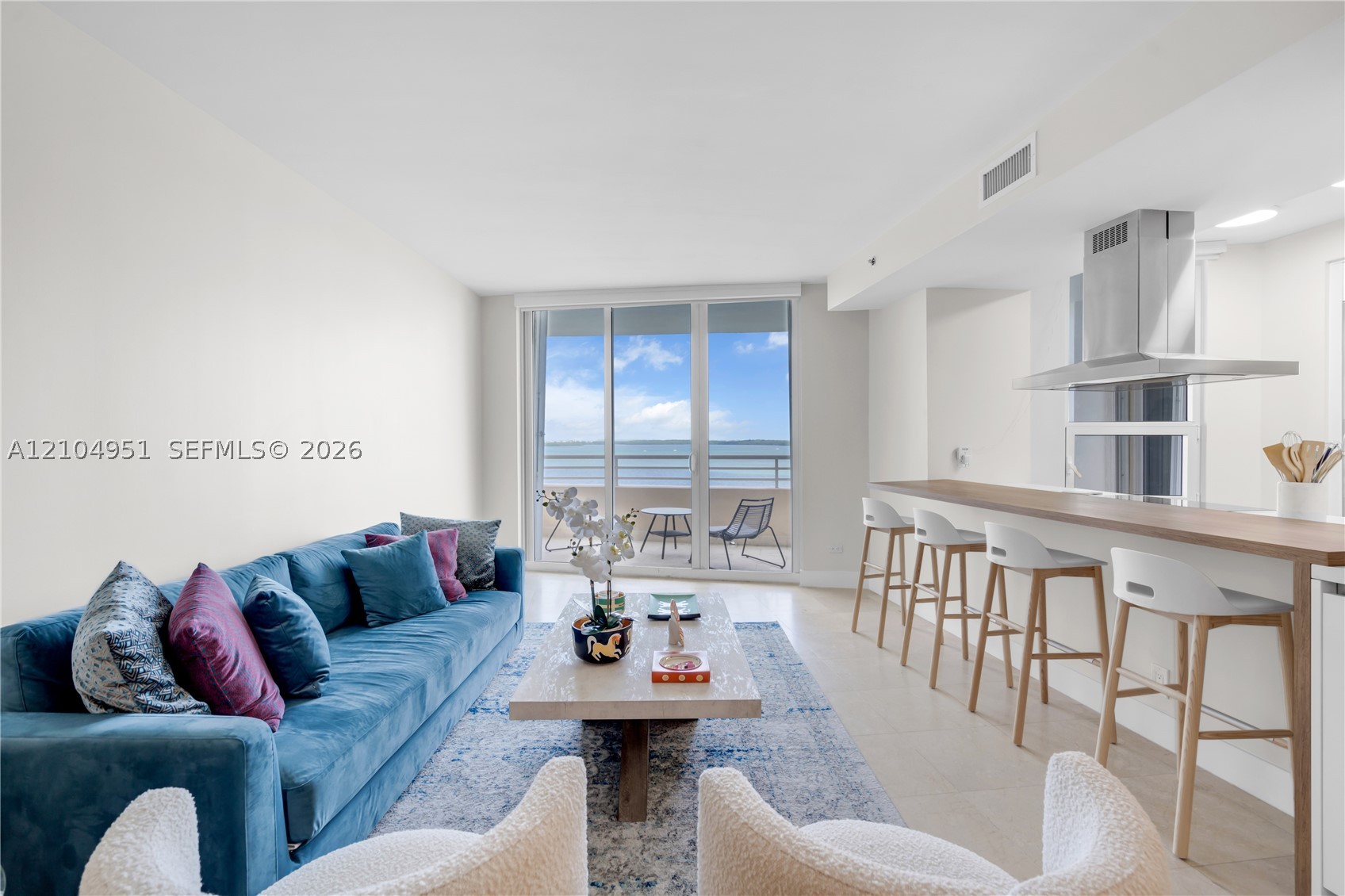 808 Brickell Key Dr #1006, Miami FL 33131