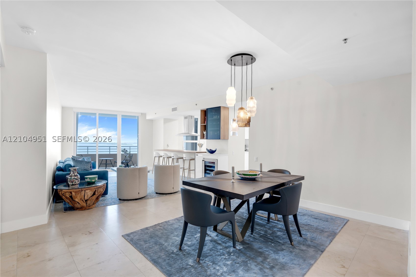 808 Brickell Key Dr #1006, Miami FL 33131