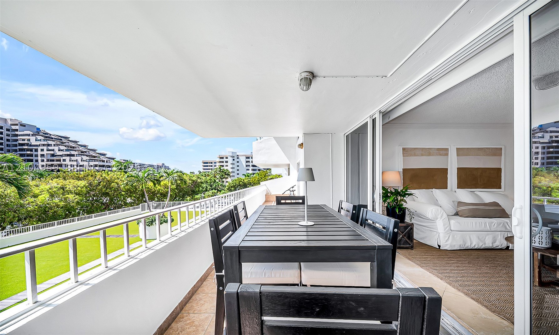 199 Ocean Lane Dr #305, Key Biscayne FL 33149