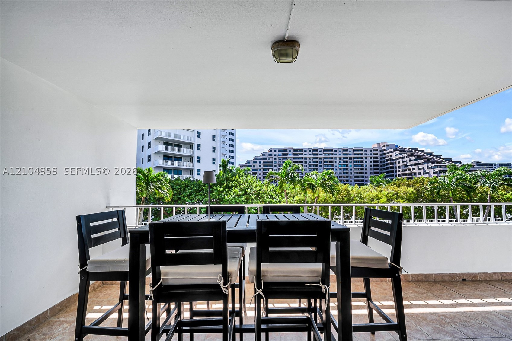 199 Ocean Lane Dr #305, Key Biscayne FL 33149