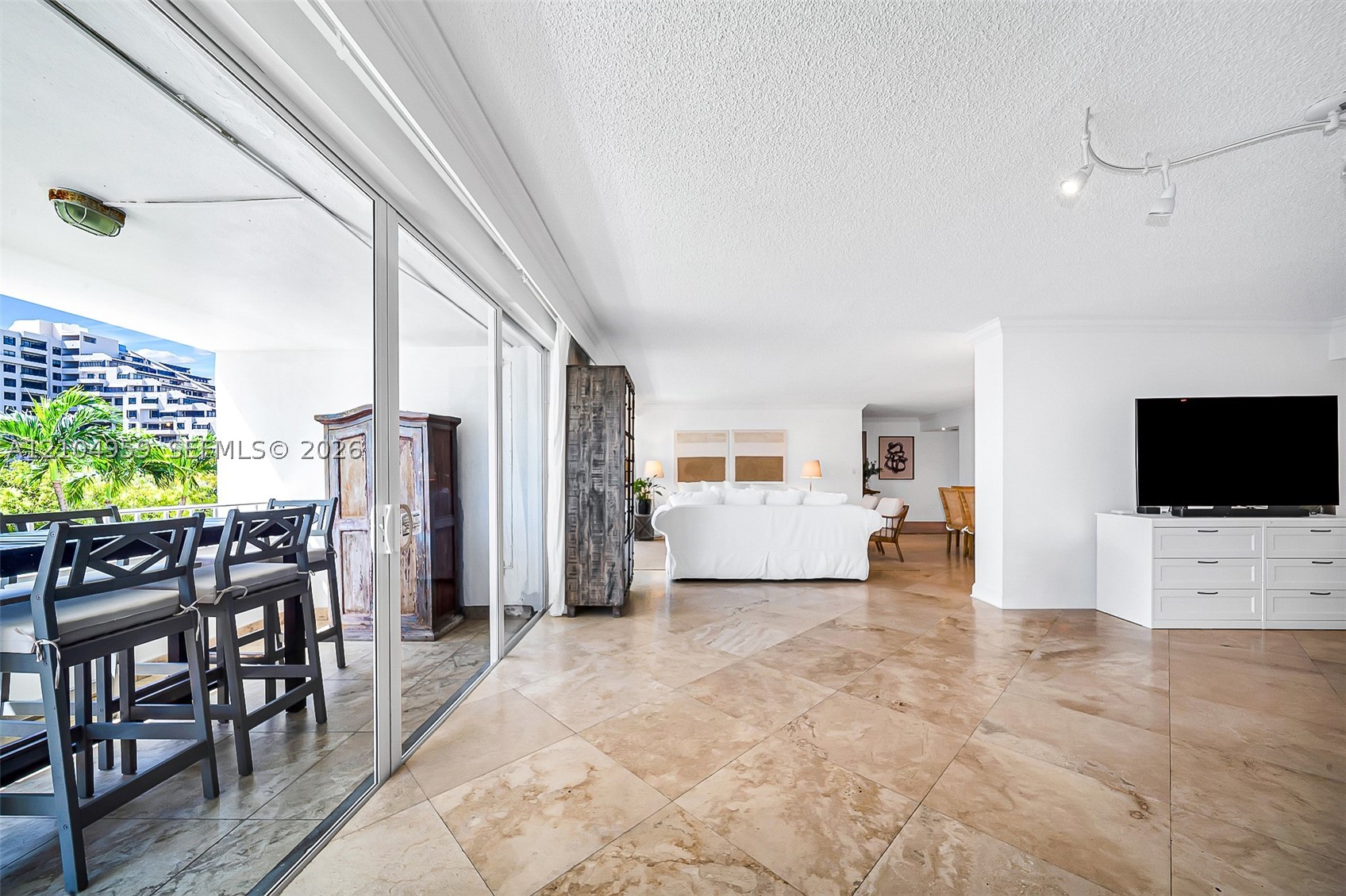 199 Ocean Lane Dr #305, Key Biscayne FL 33149