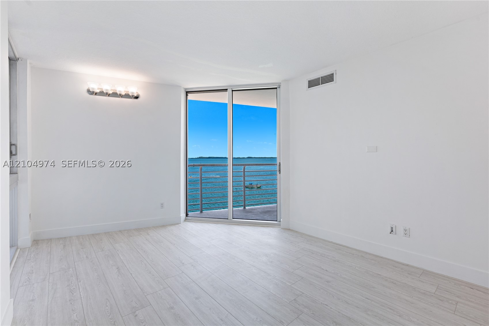 335 S Biscayne Blvd #412, Miami FL 33131