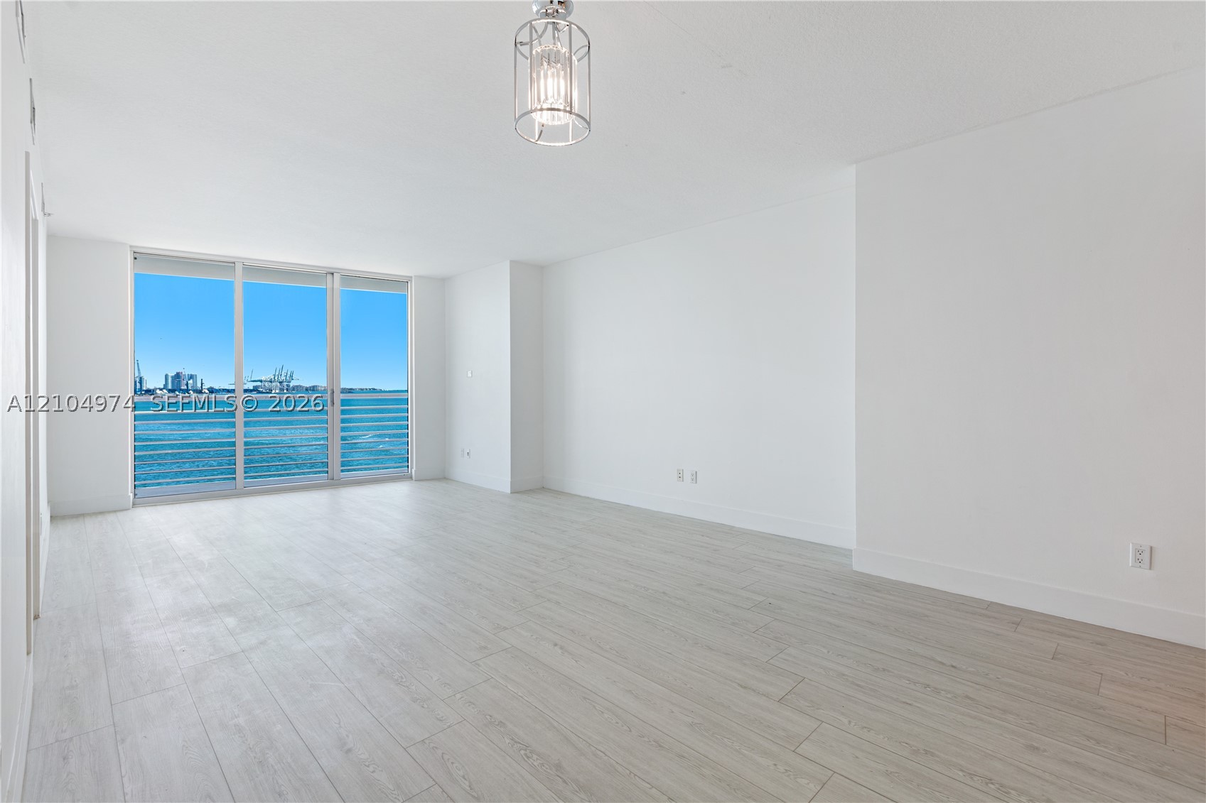 335 S Biscayne Blvd #412, Miami FL 33131