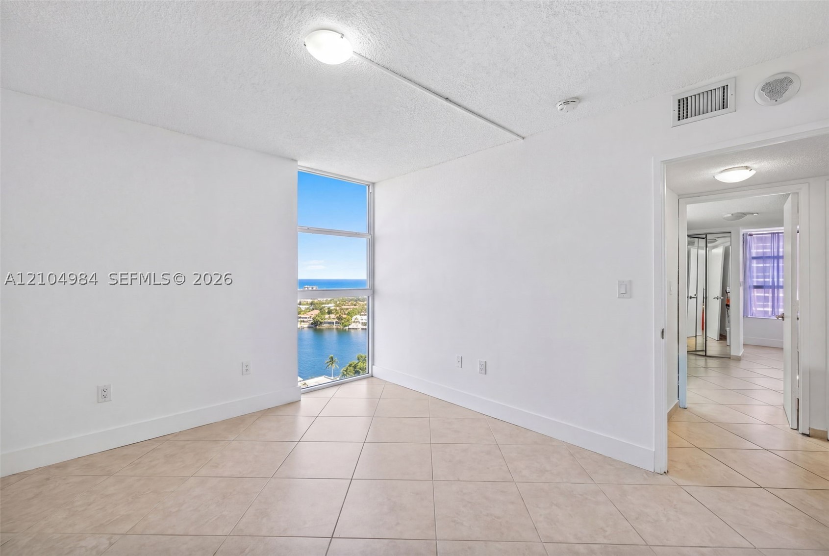 3731 N Country Club Dr #2023, Aventura FL 33180